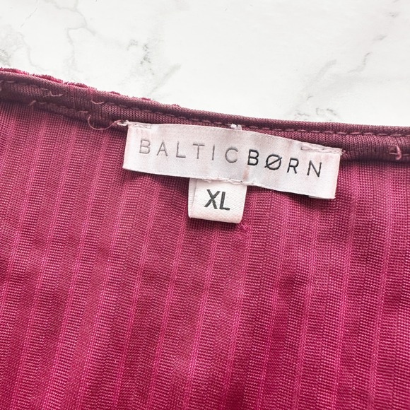 BALTIC BORN Jada Mulberry Burgundy Velvet Ribbed Wrap Maxi Dress‎ Size XL - Picture 7 of 8